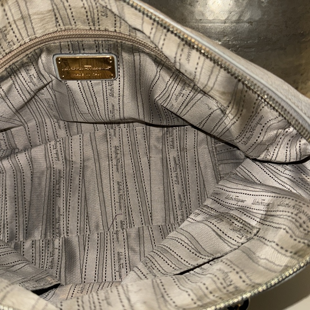Salvatore Ferragamo women leath gray purse has rubbed spot as shown 16/9 inches - Picture 6 of 7